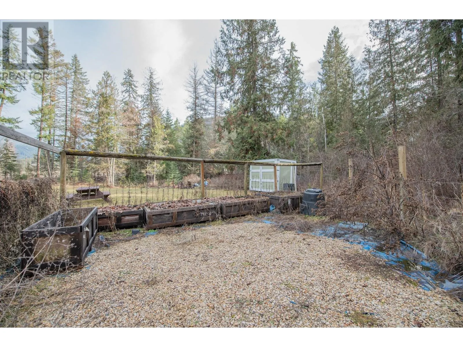 1236 Mabel Lake Road
