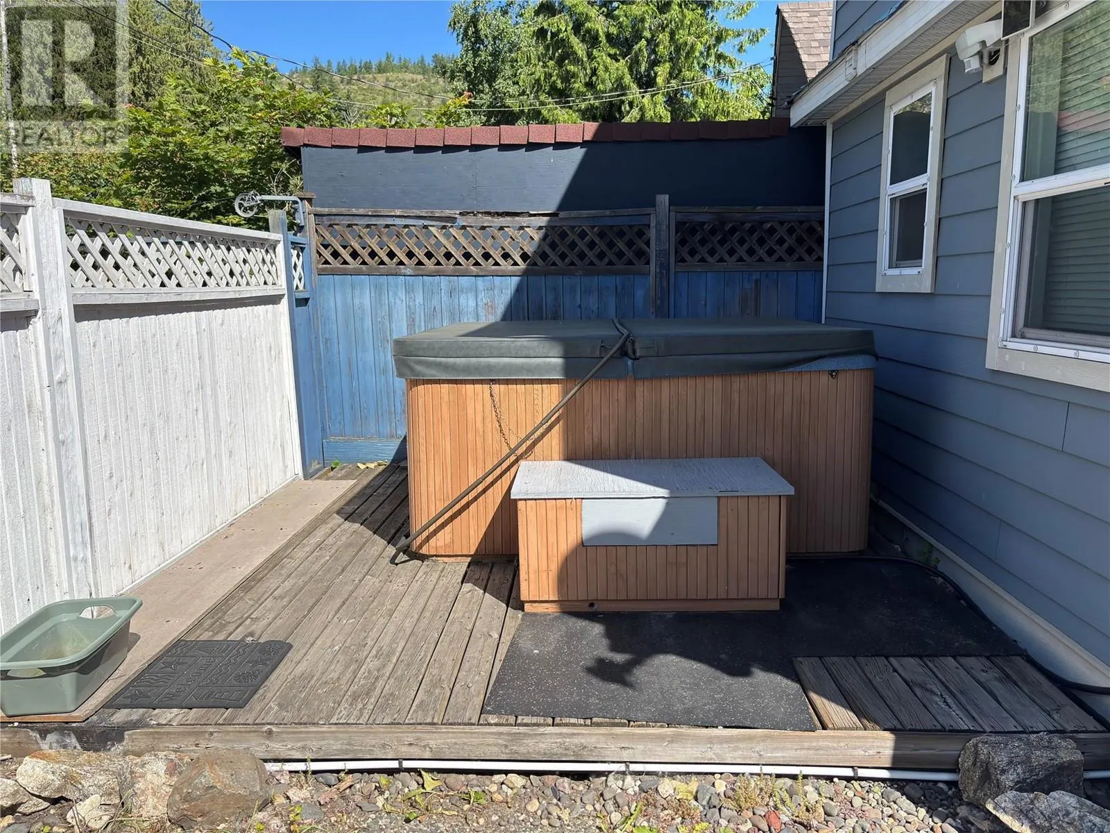 6820 Trans Canada Highway NW Unit# 2