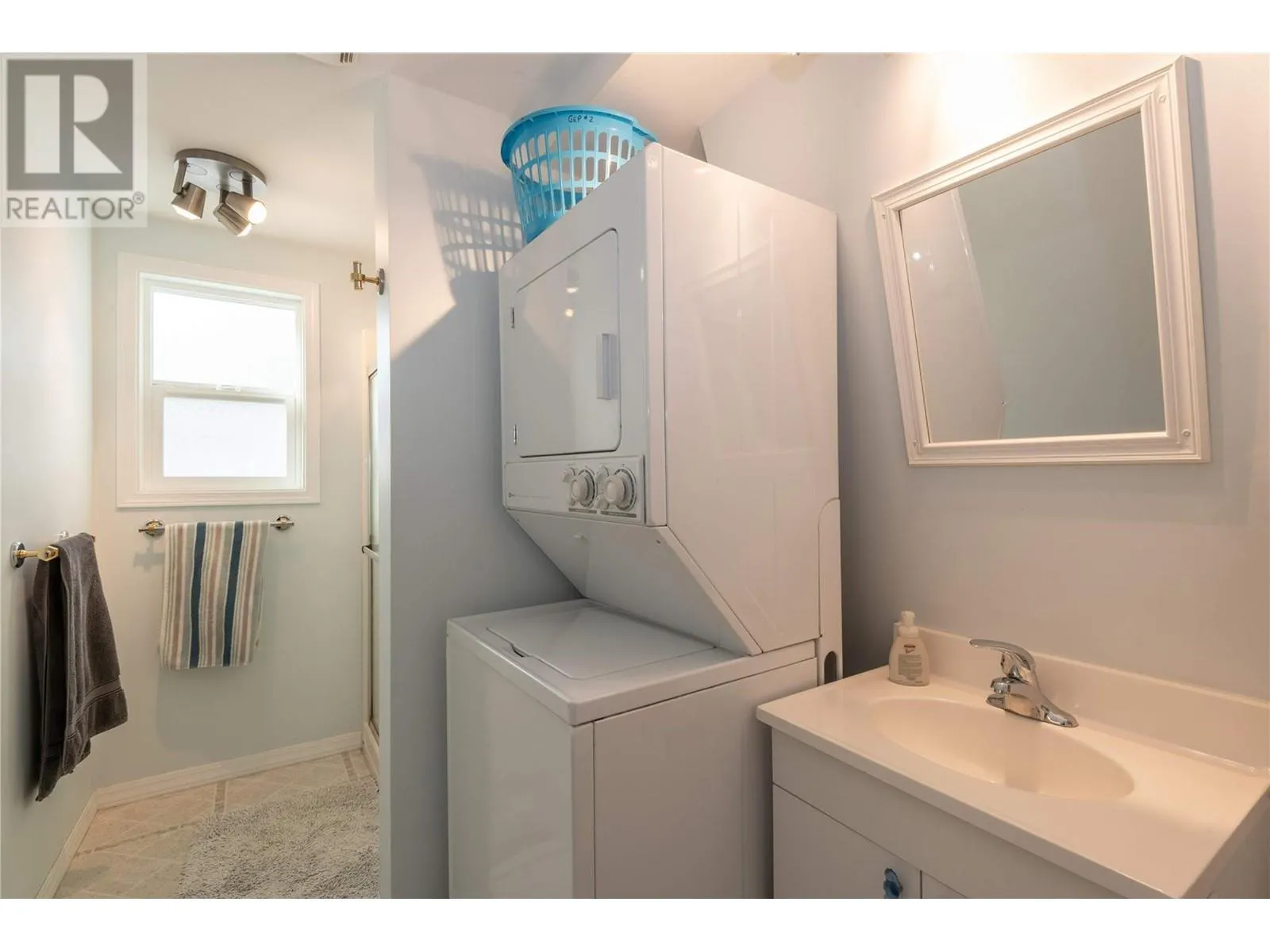 6820 Trans Canada Highway NW Unit# 2