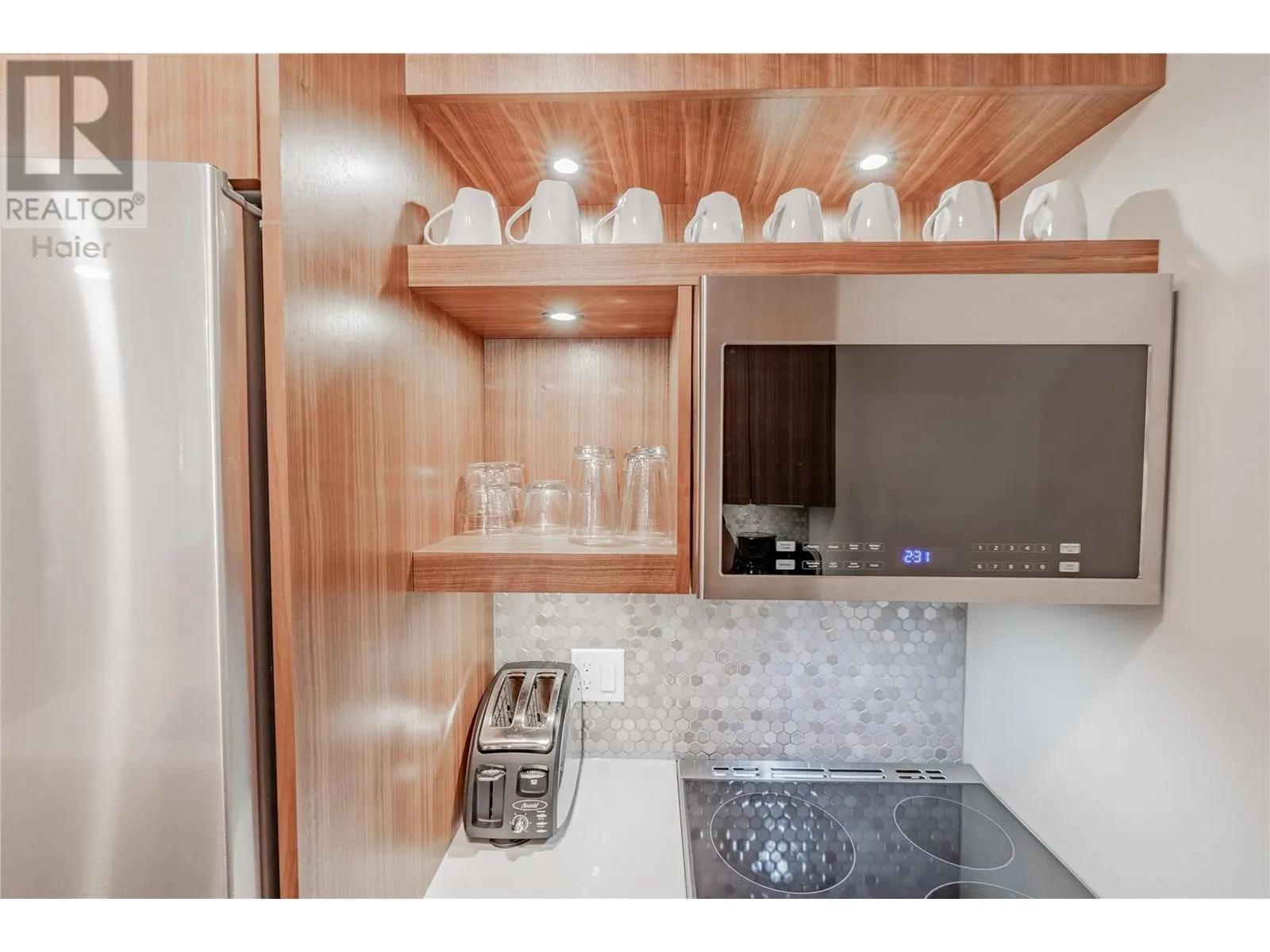2050 Summit Drive Unit# 202