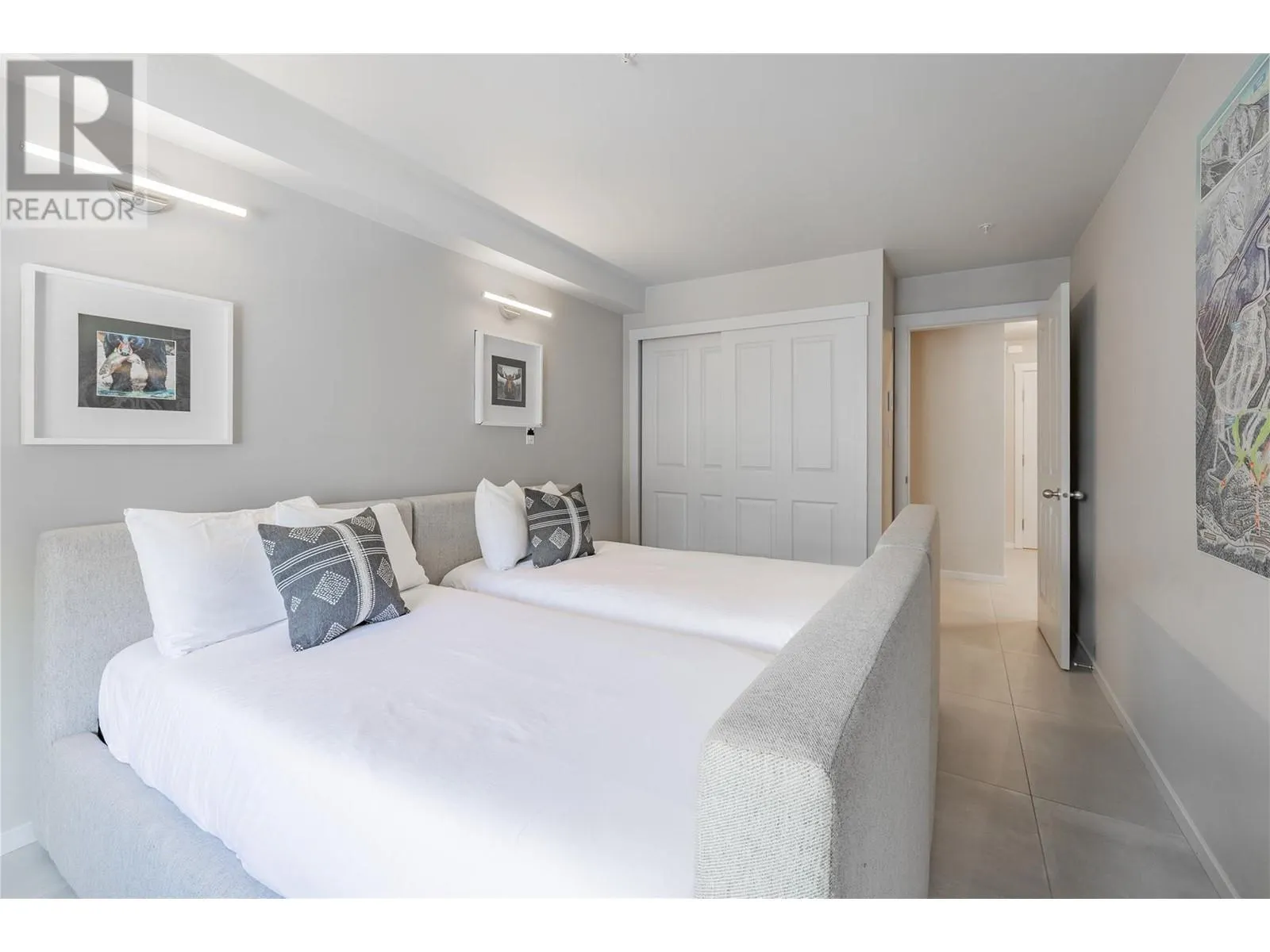 2050 Summit Drive Unit# 202