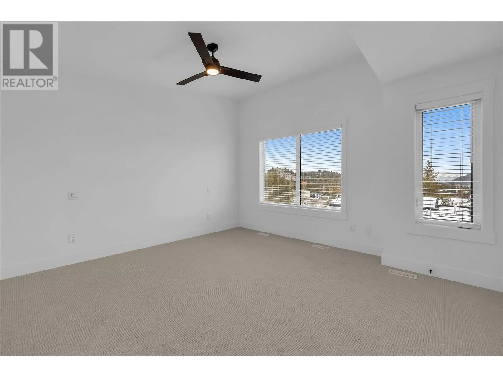 2835 Canyon Crest Drive Unit# 13