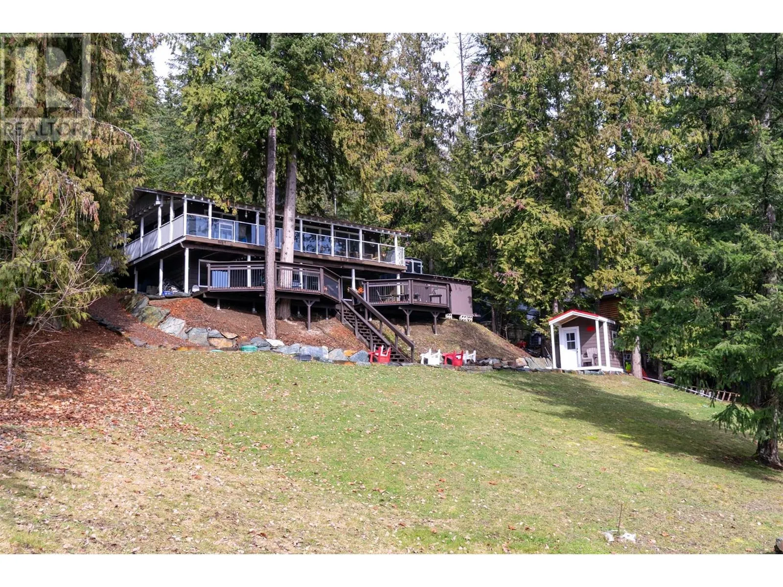 7796 Columbia Drive
