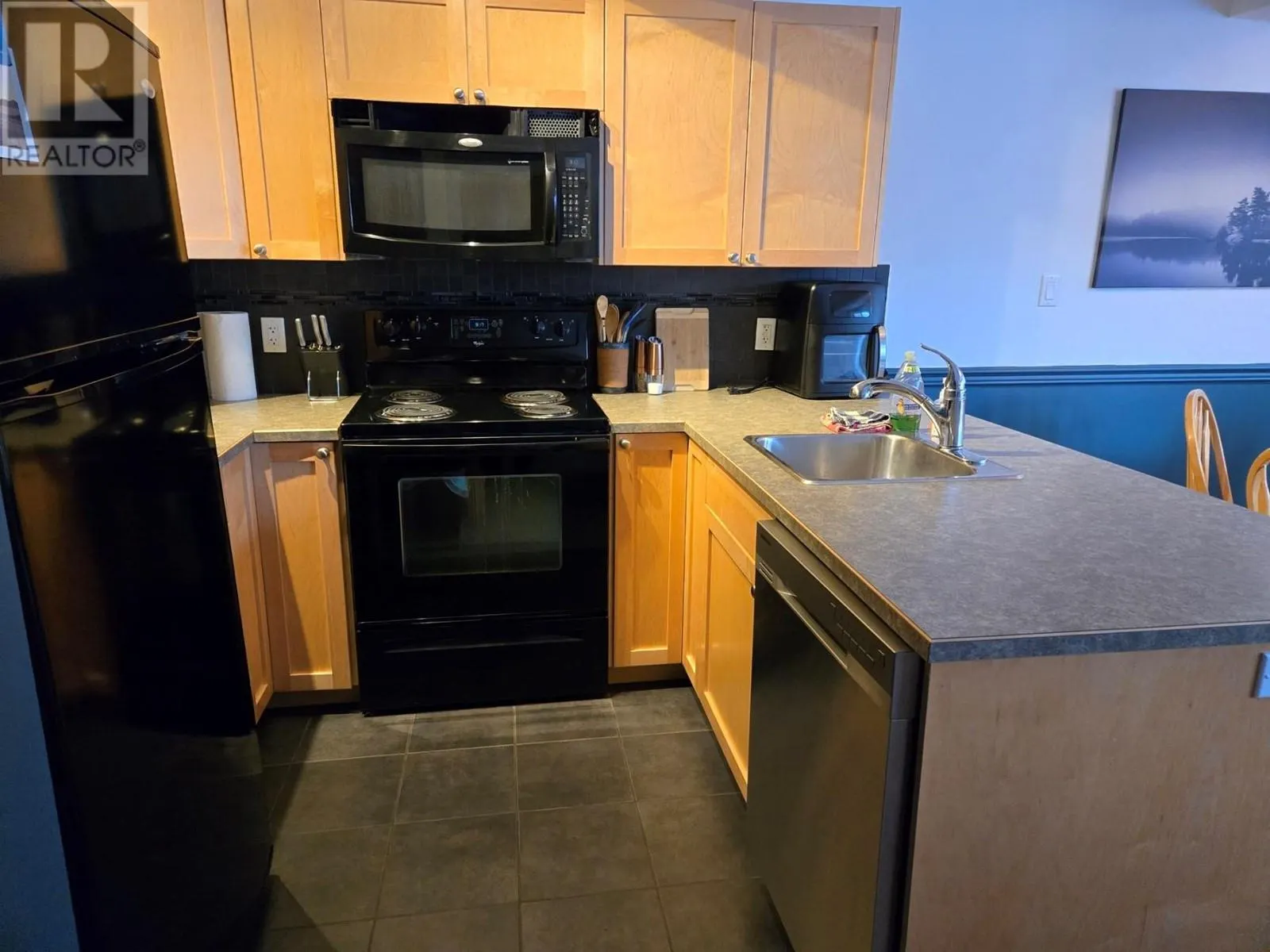 2030 PANORAMA Drive Unit# 310