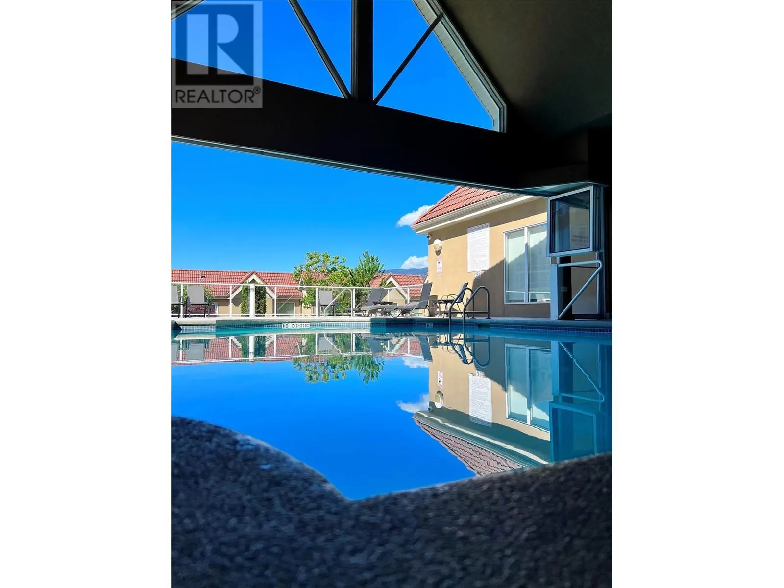1088 Sunset Drive Unit# 106