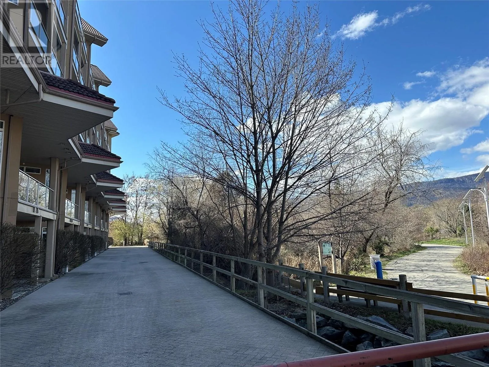 1088 Sunset Drive Unit# 106