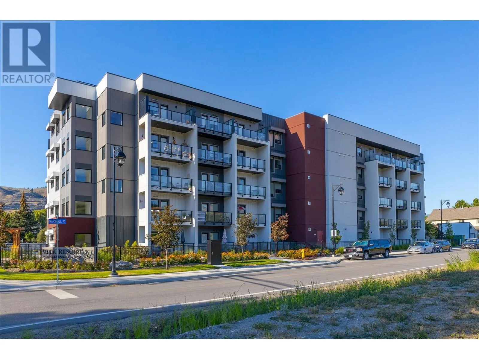 2555 Lakeshore Road Unit# 403