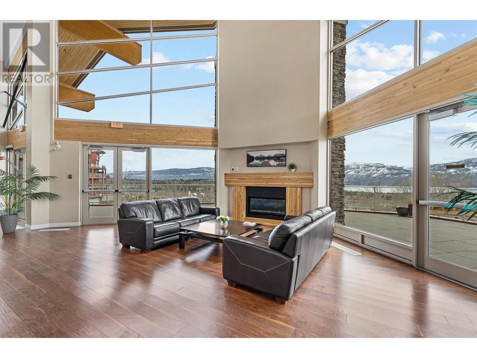 3220 Skyview Lane Unit# 407
