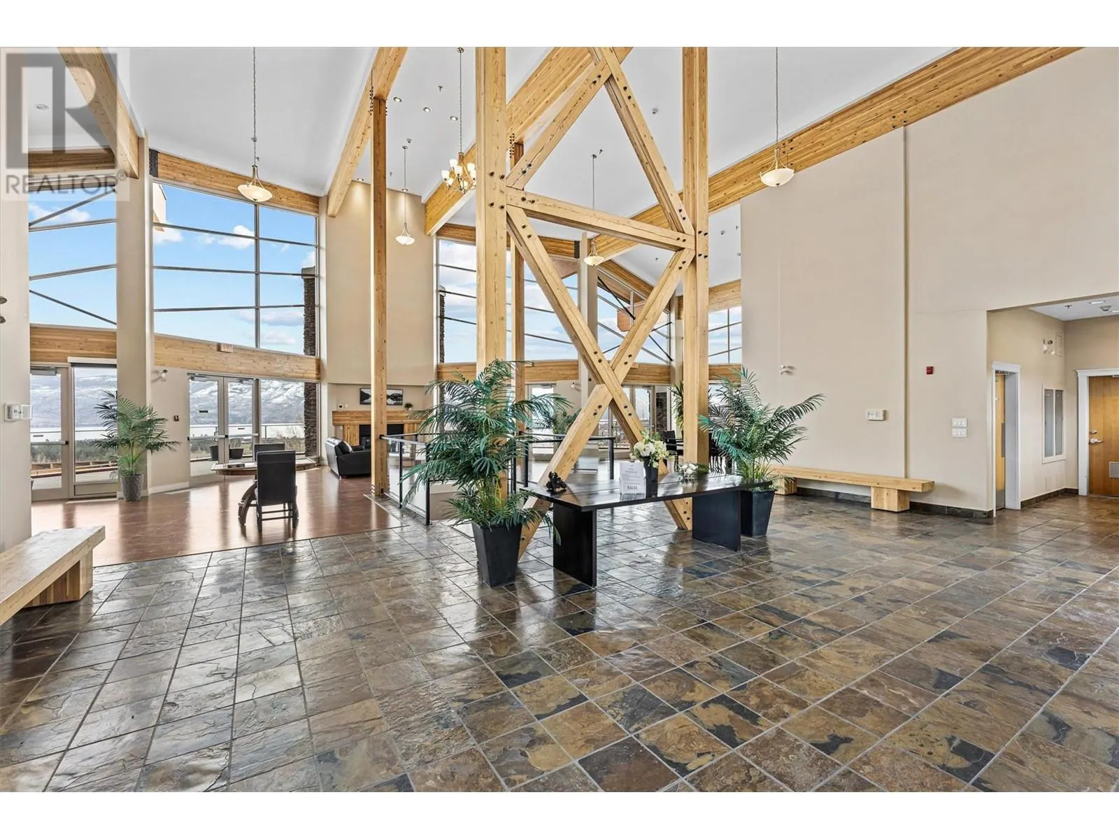 3220 Skyview Lane Unit# 407