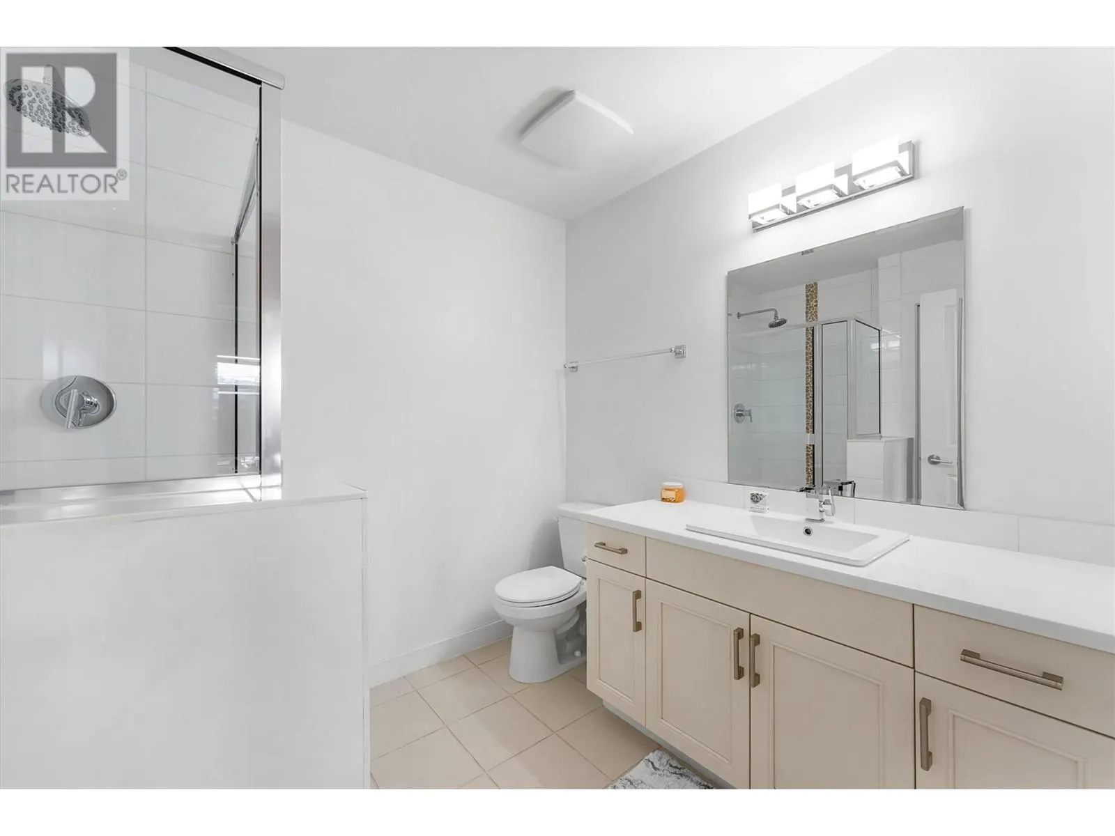 3220 Skyview Lane Unit# 407