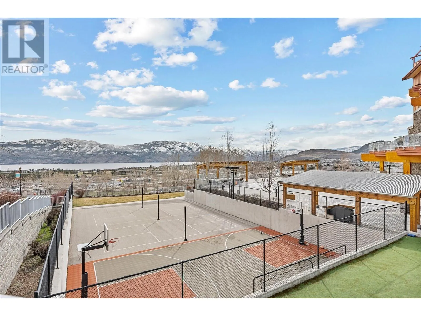 3220 Skyview Lane Unit# 407