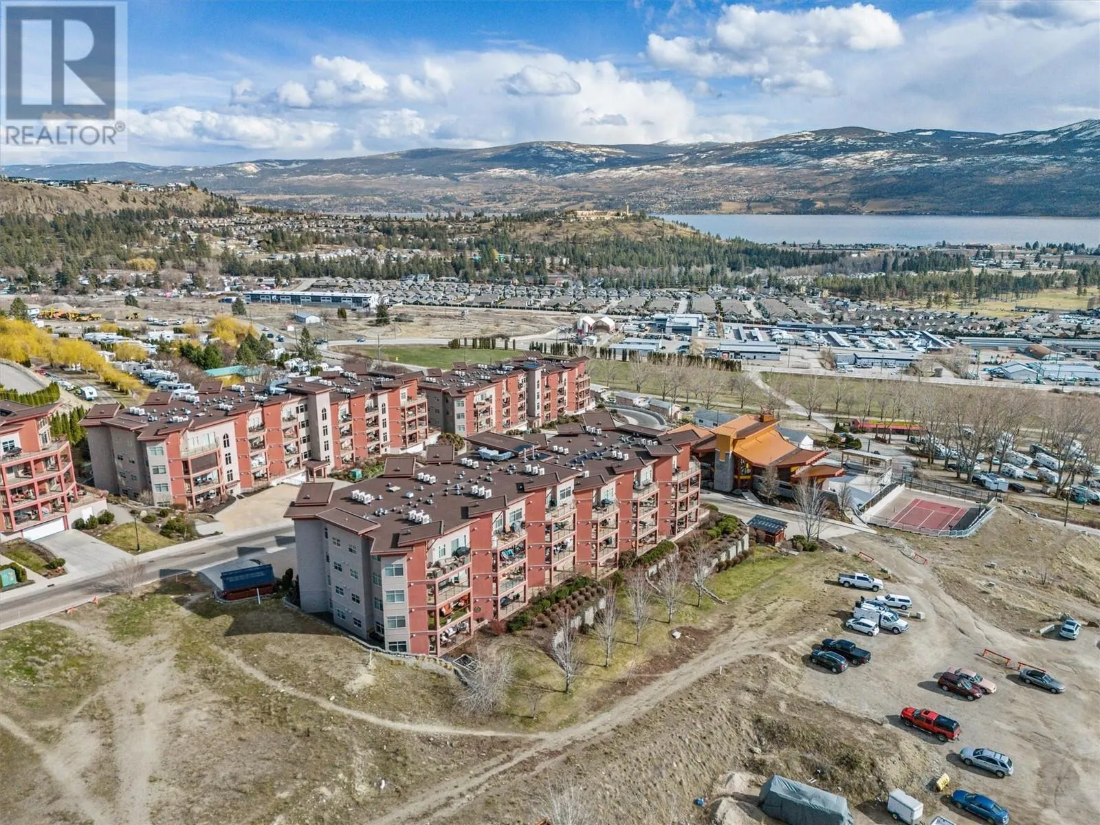 3220 Skyview Lane Unit# 407