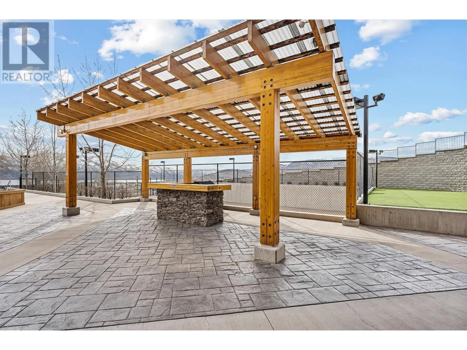 3220 Skyview Lane Unit# 407
