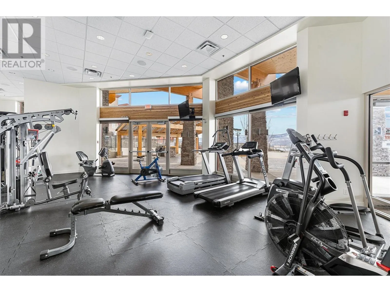 3220 Skyview Lane Unit# 407