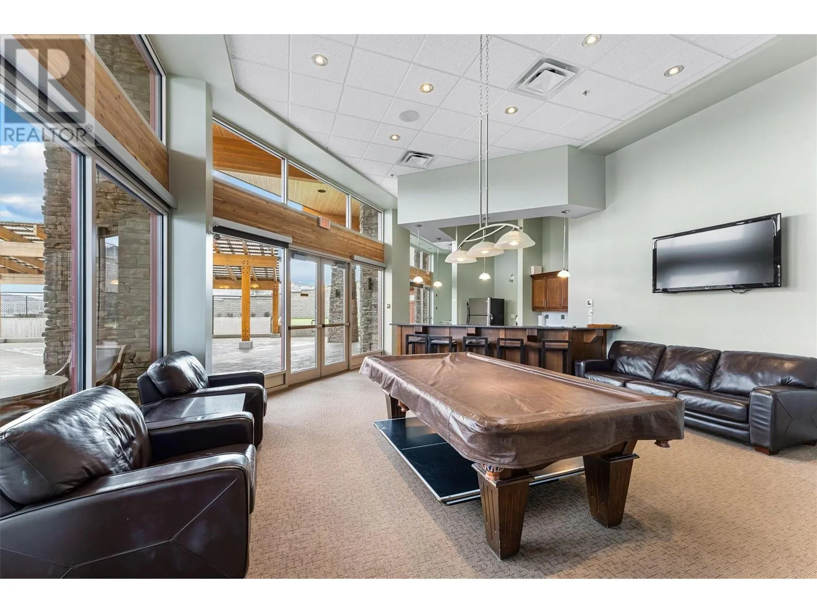 3220 Skyview Lane Unit# 407