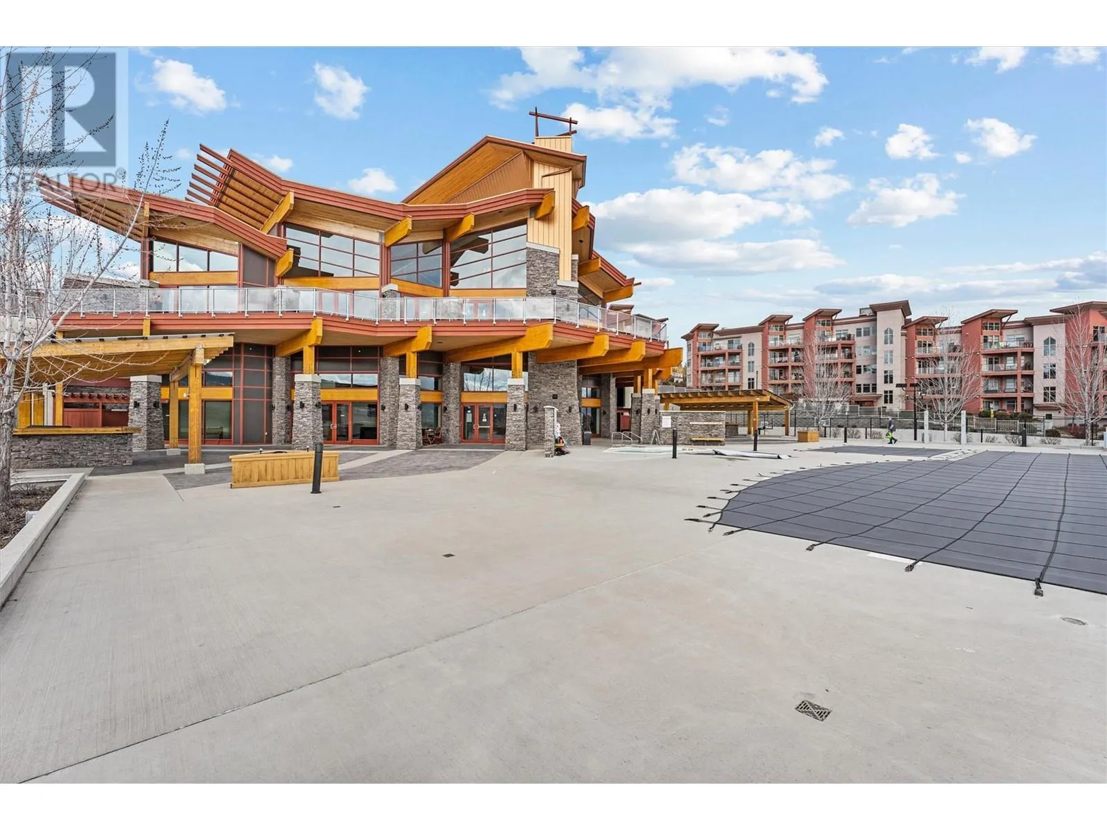 3220 Skyview Lane Unit# 407