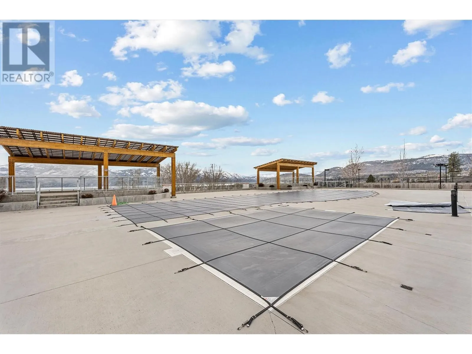 3220 Skyview Lane Unit# 407