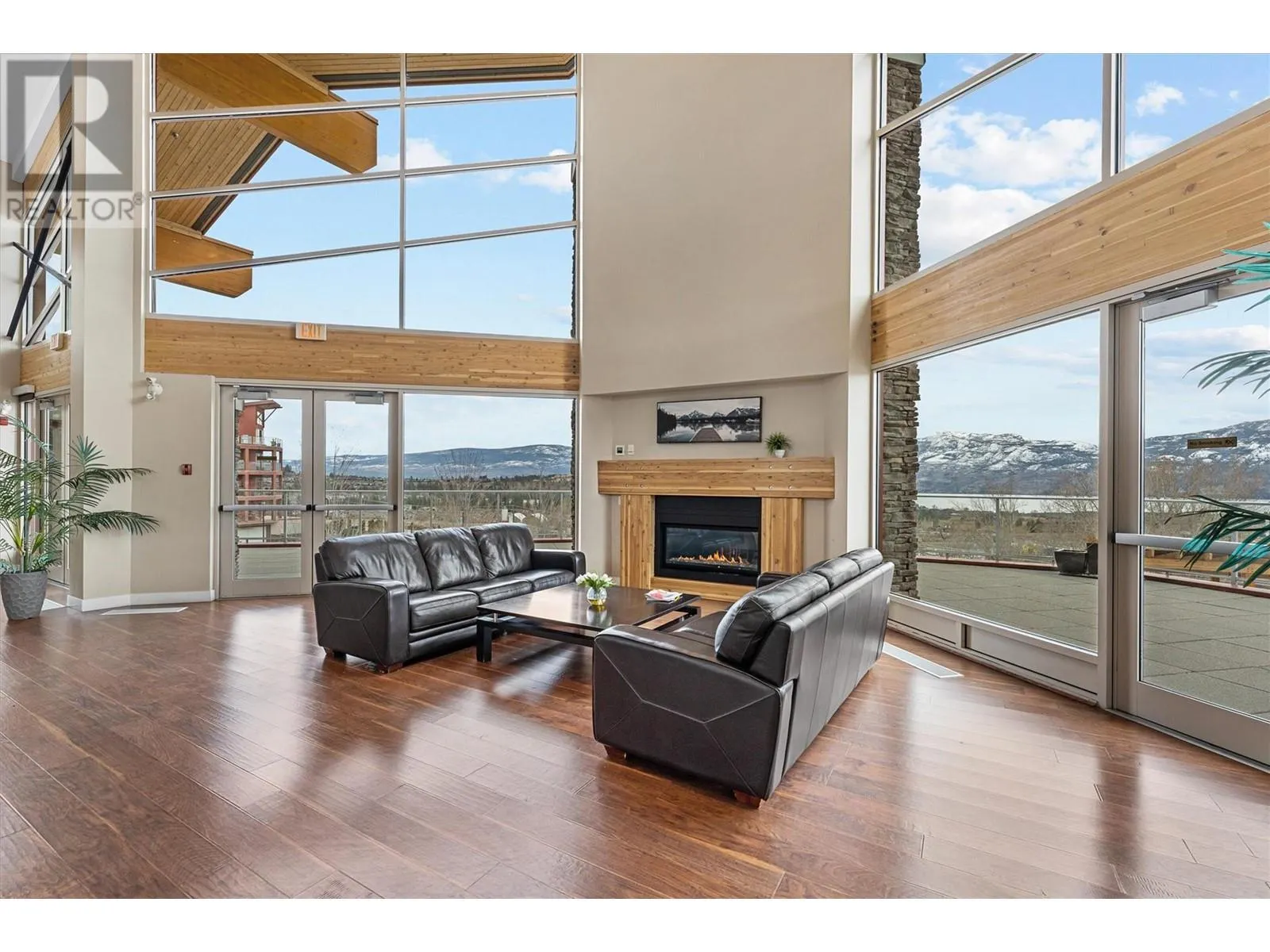 3220 Skyview Lane Unit# 407