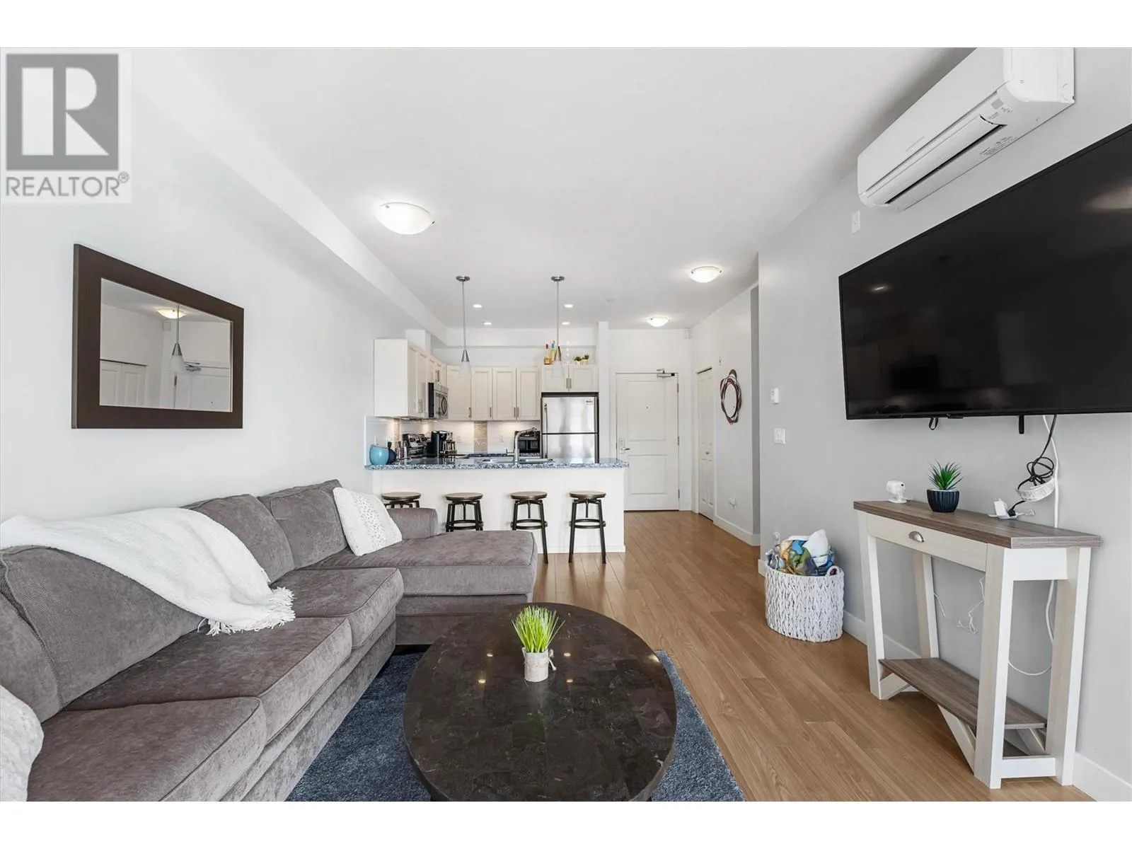 3220 Skyview Lane Unit# 407