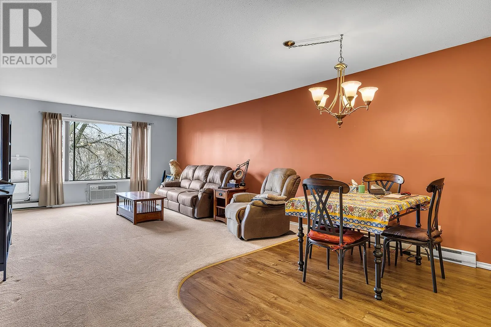 1903 Lindahl Street Unit# 205