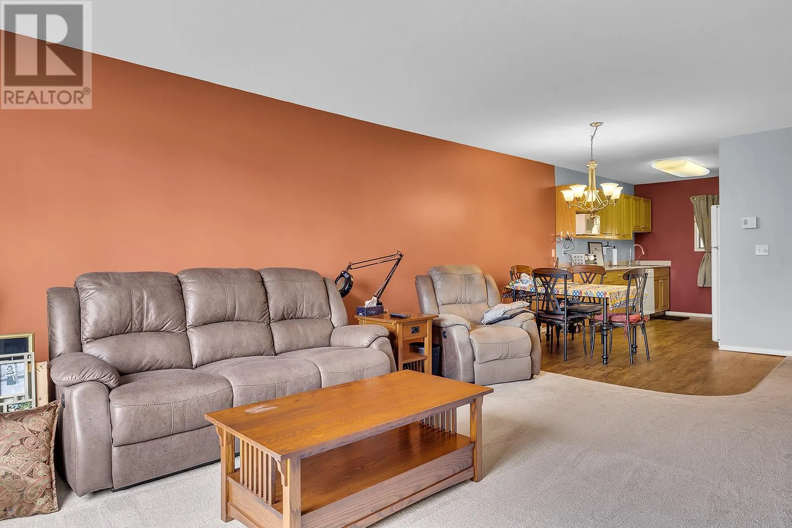 1903 Lindahl Street Unit# 205