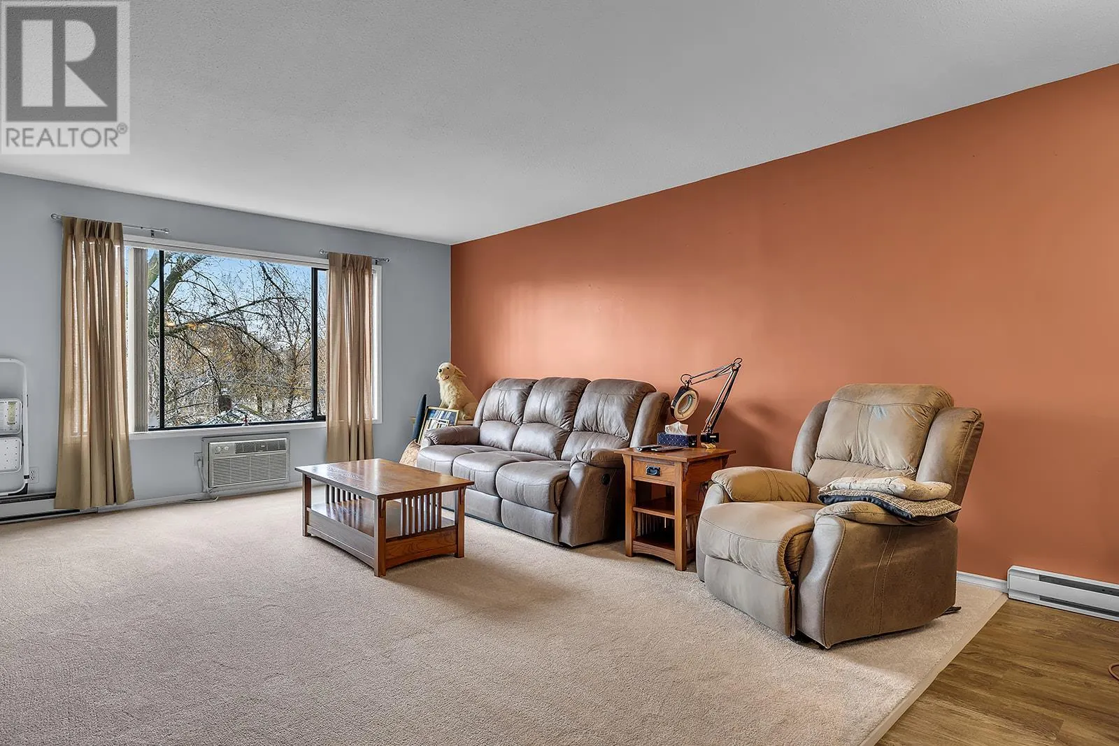 1903 Lindahl Street Unit# 205