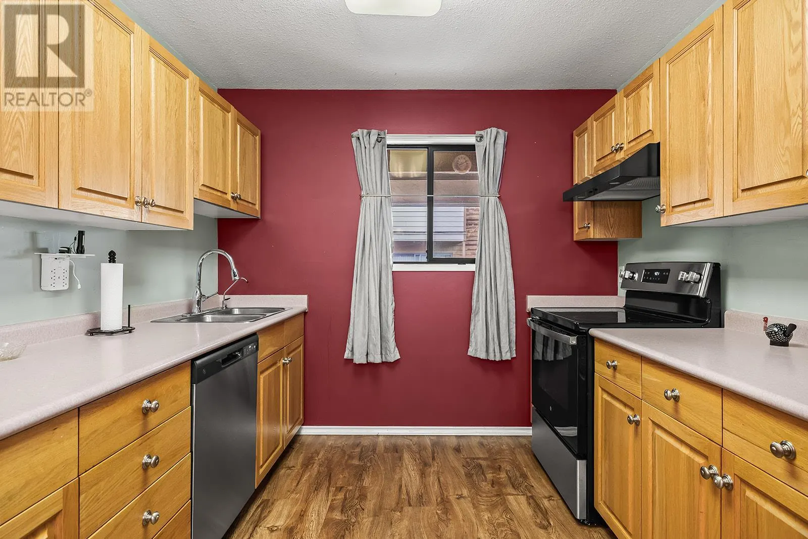 1903 Lindahl Street Unit# 205