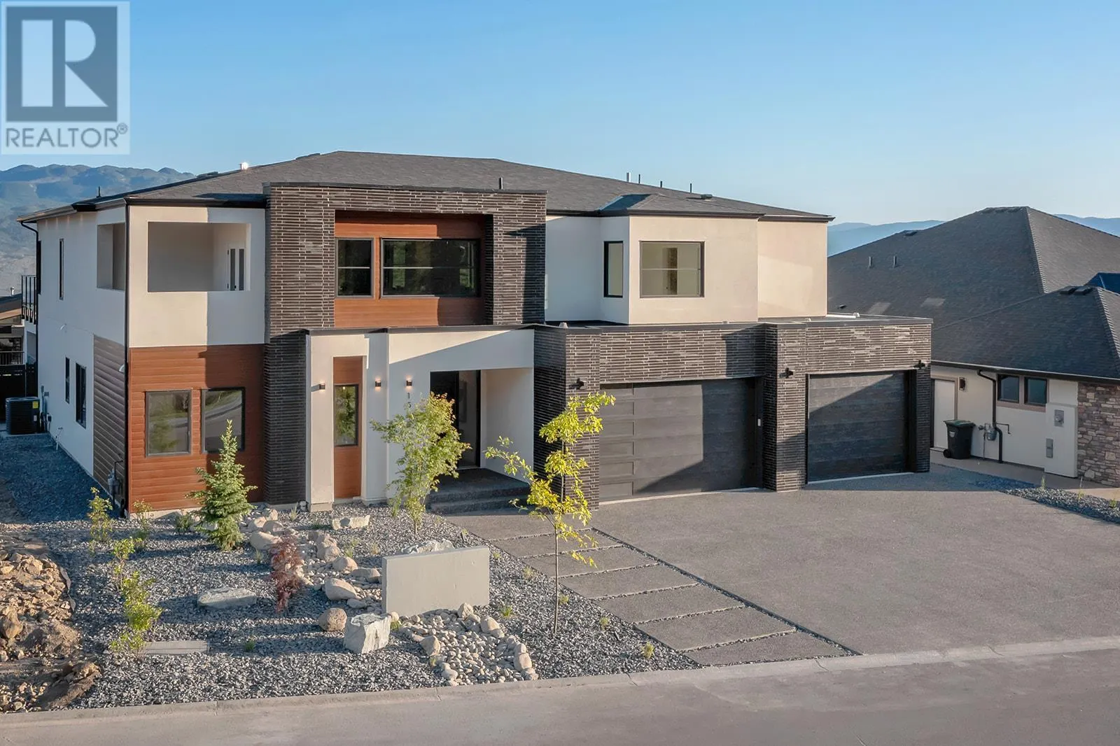 1523 Cabernet Way