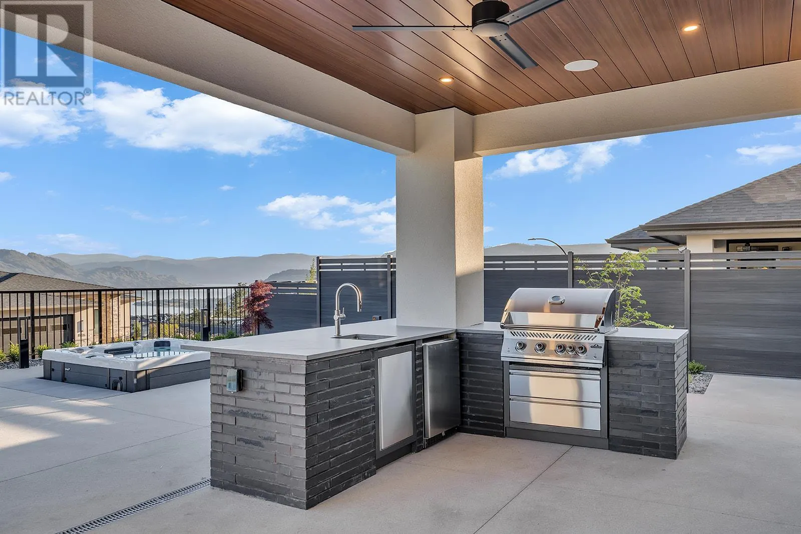 1523 Cabernet Way