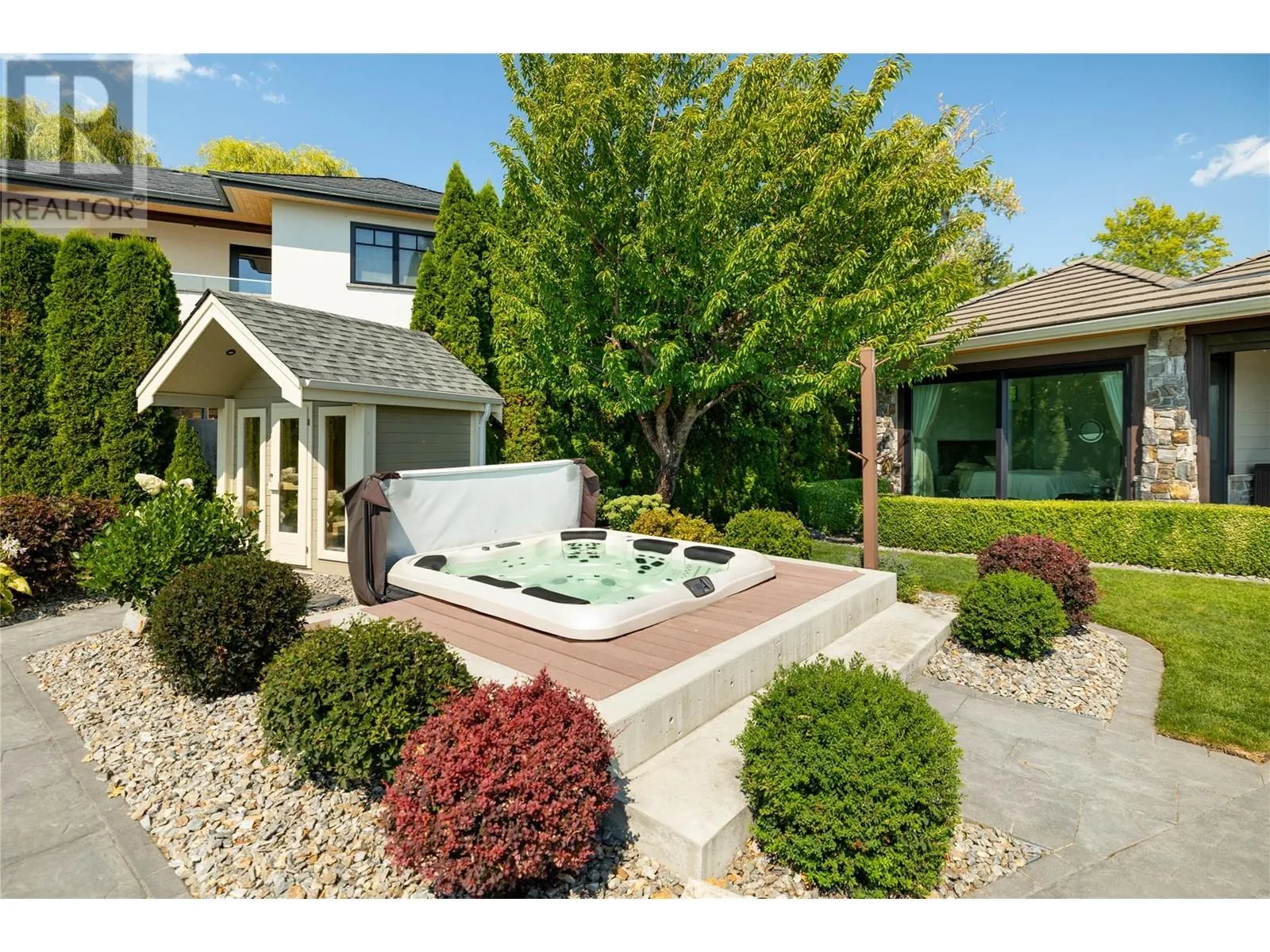 3908 Bluebird Road