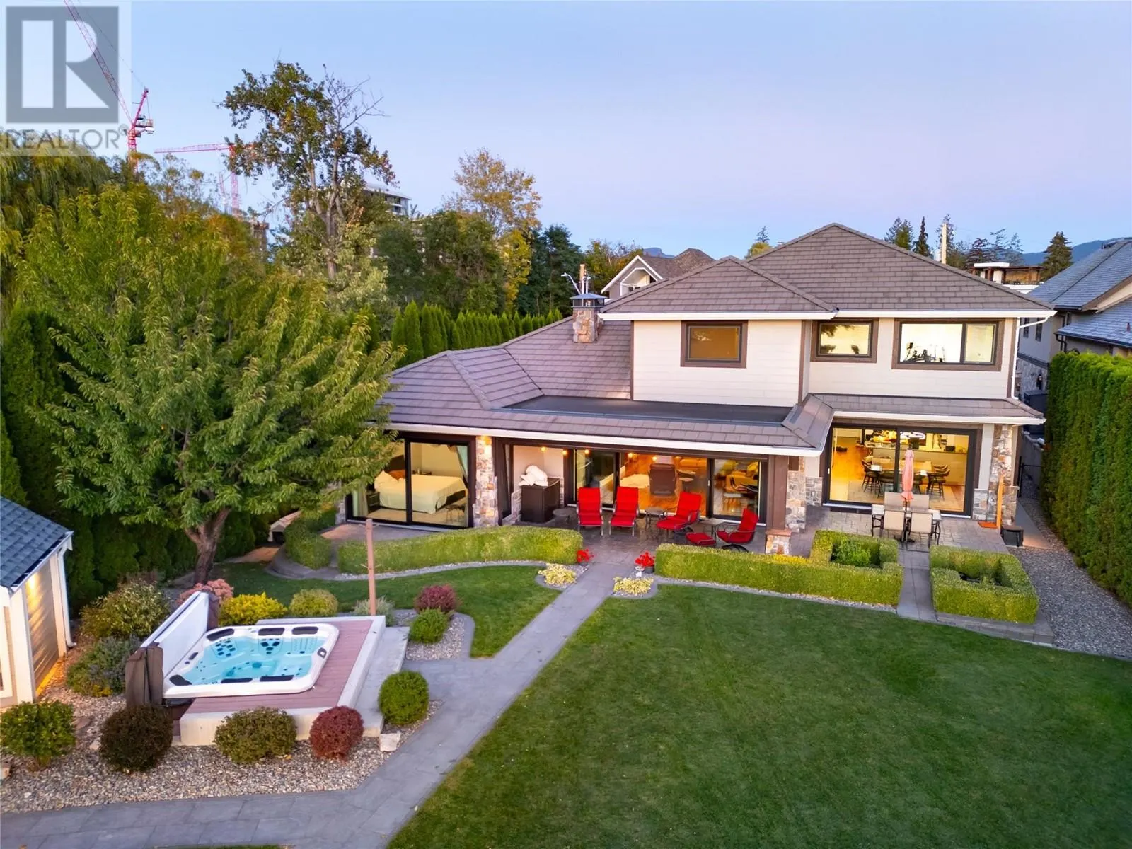 3908 Bluebird Road