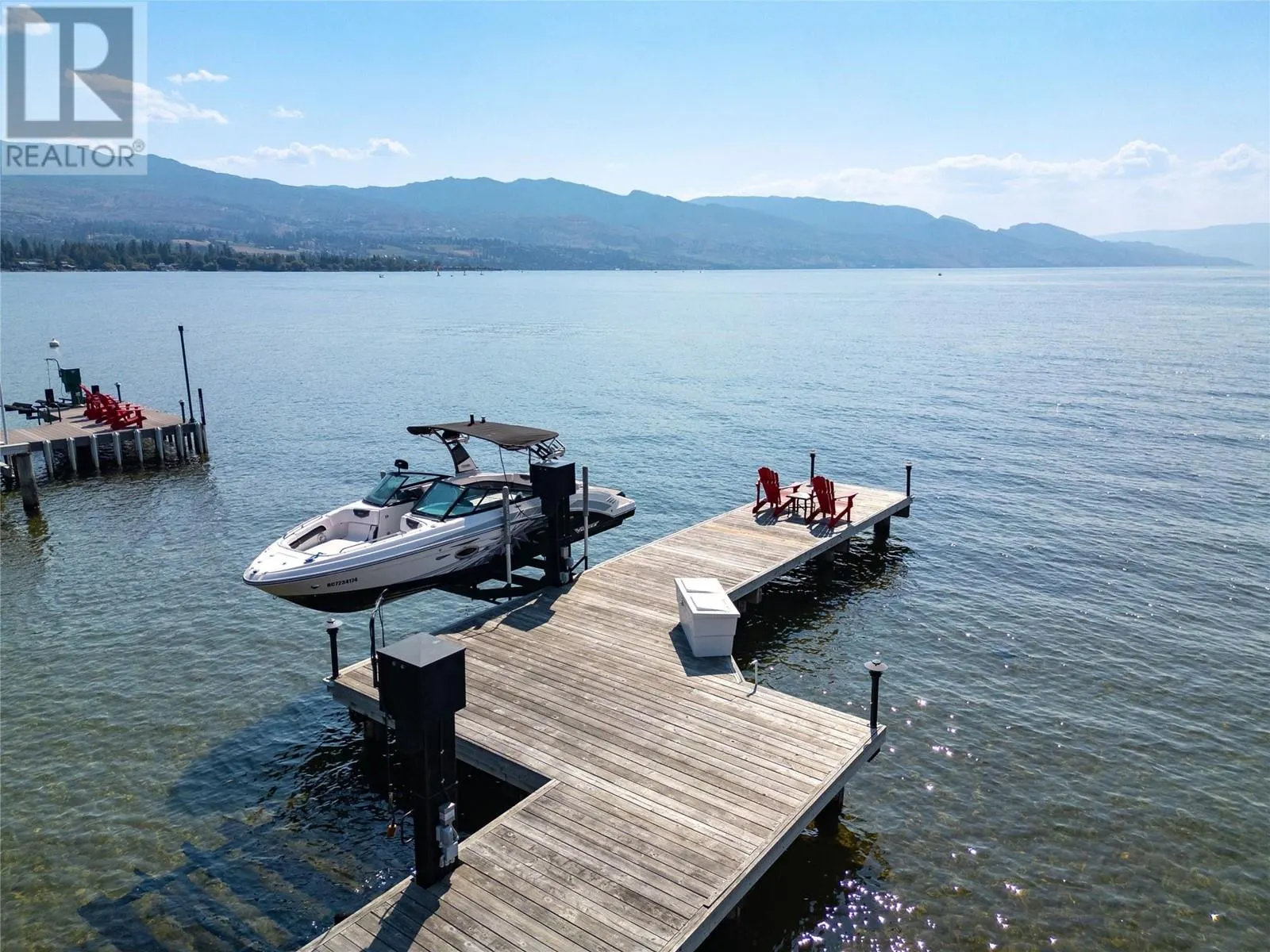 3908 Bluebird Road