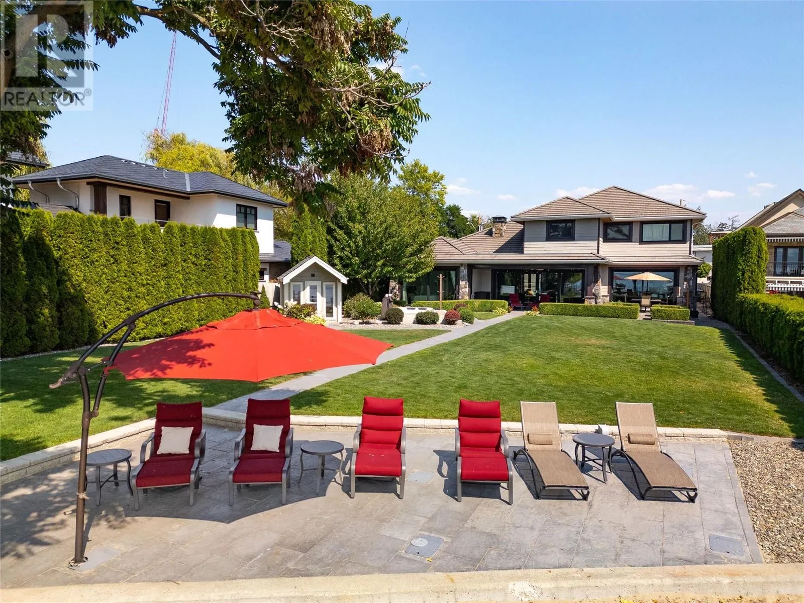 3908 Bluebird Road