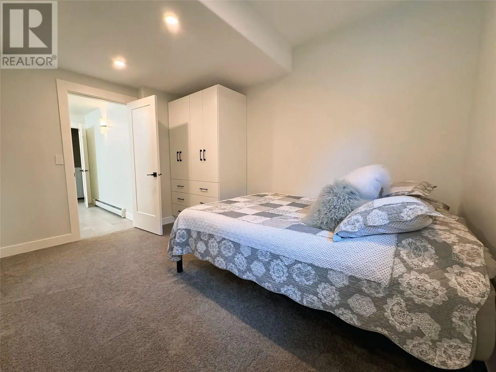 13980 Ponderosa Way