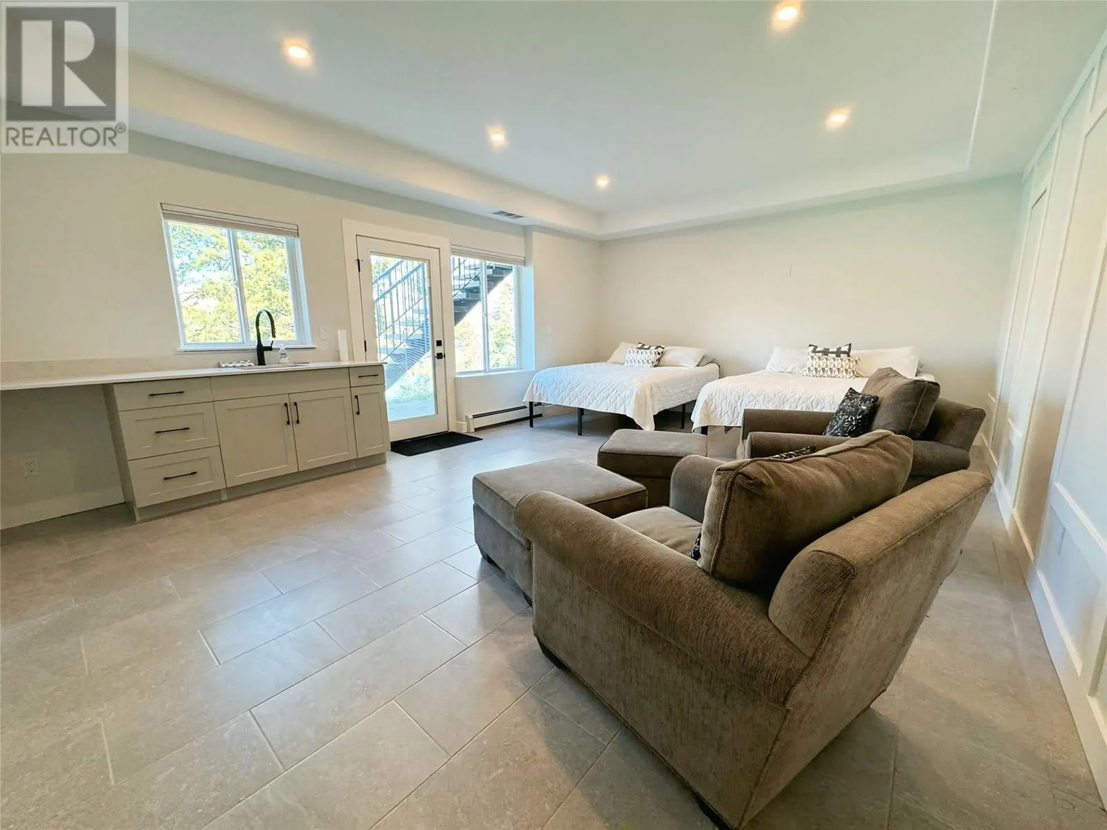 13980 Ponderosa Way