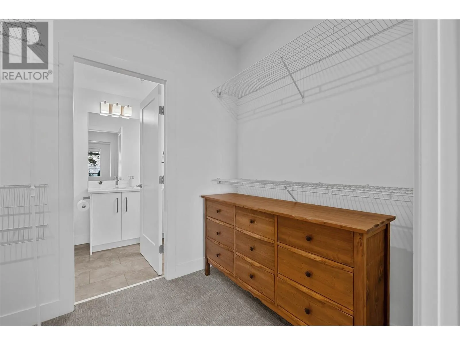 3434 Mckinley Beach Drive Unit# 206