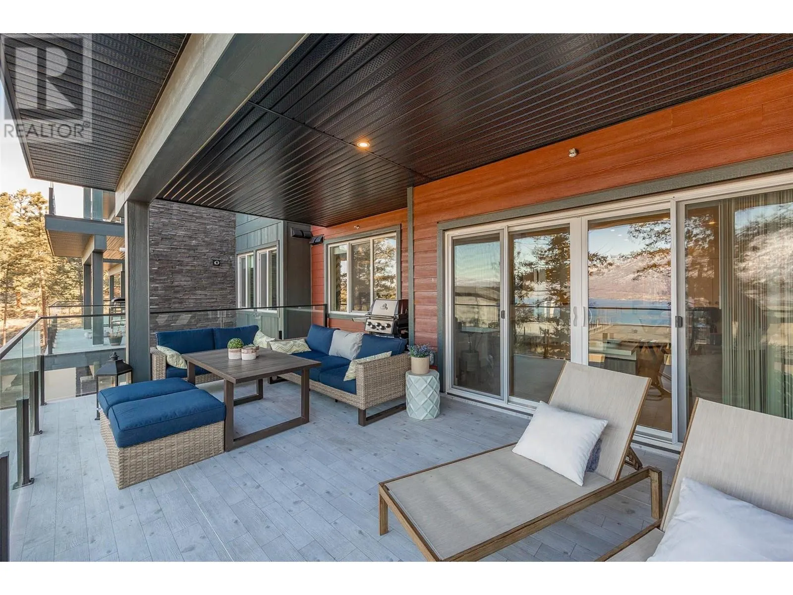 3434 Mckinley Beach Drive Unit# 206