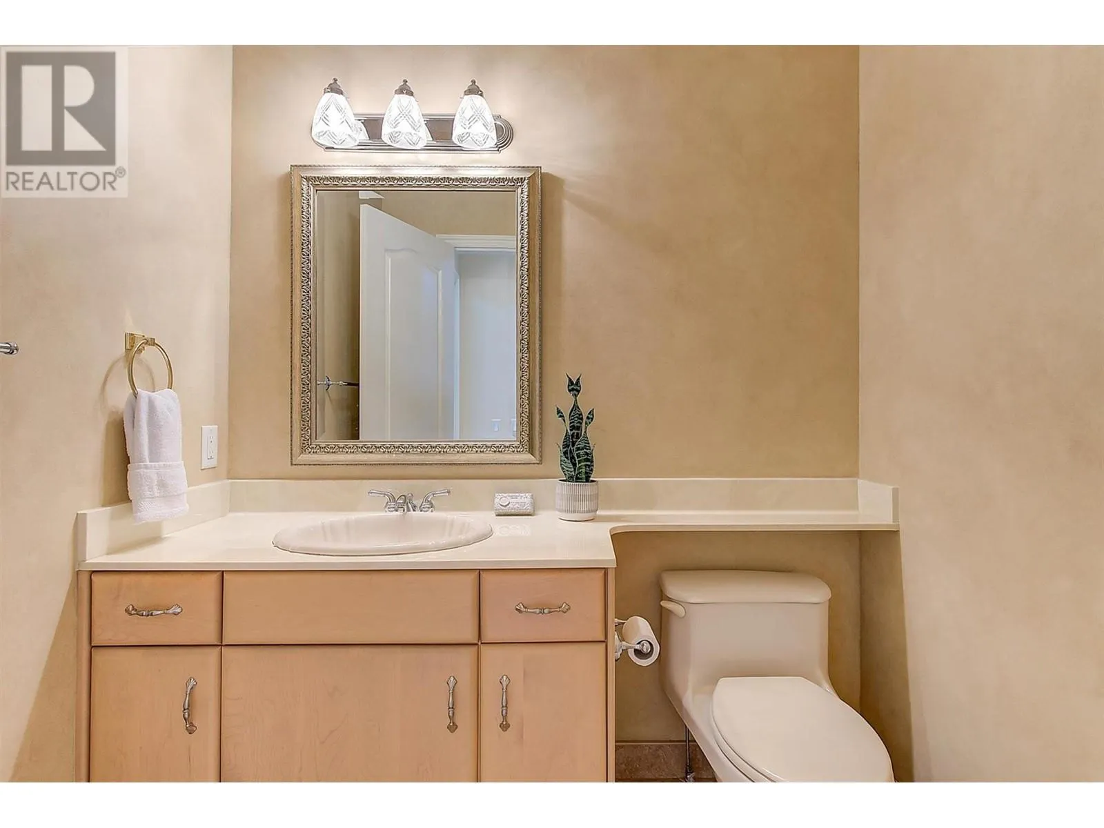 1429 West Kelowna Road Unit# 4