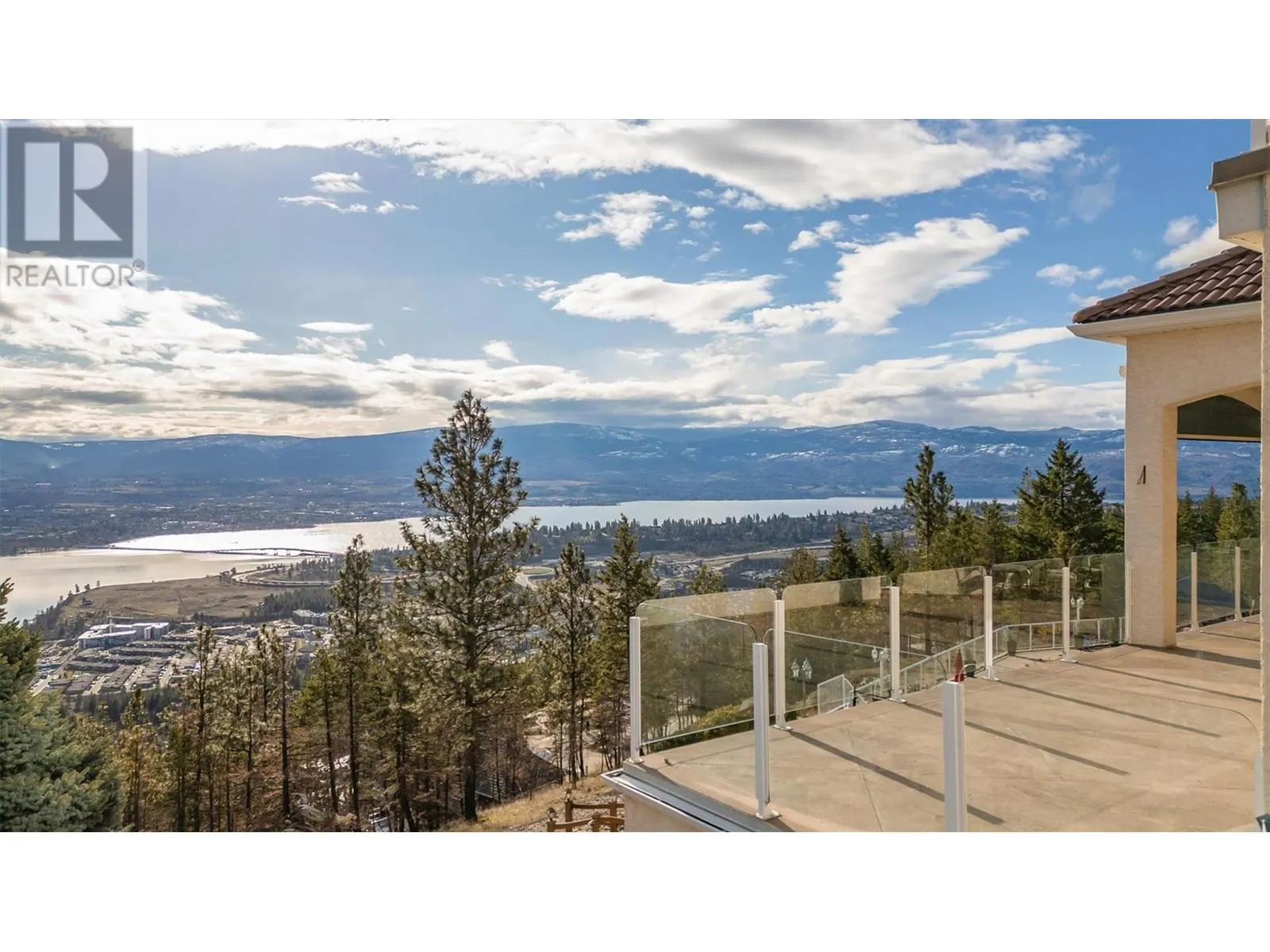 1429 West Kelowna Road Unit# 4