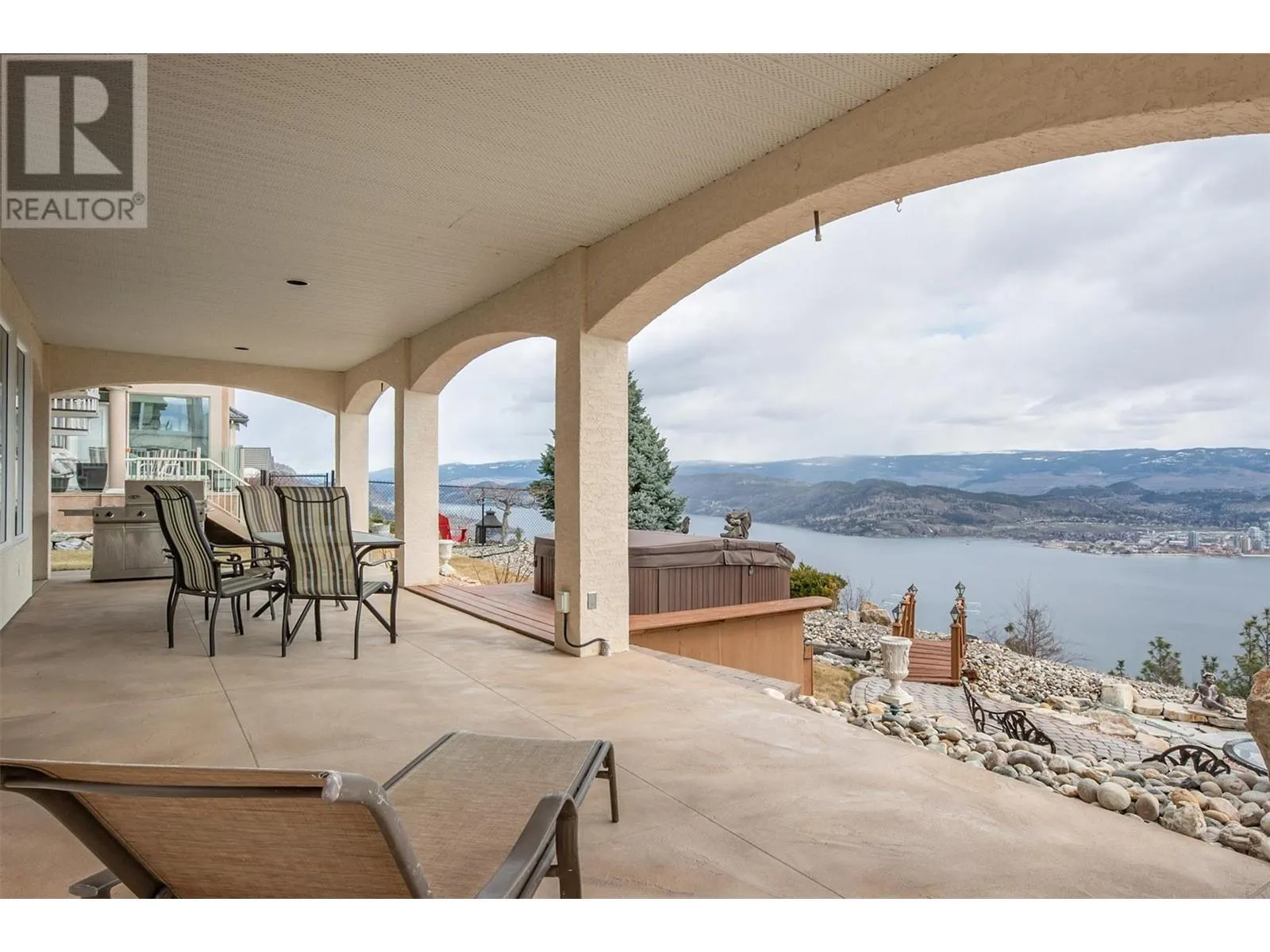 1429 West Kelowna Road Unit# 4