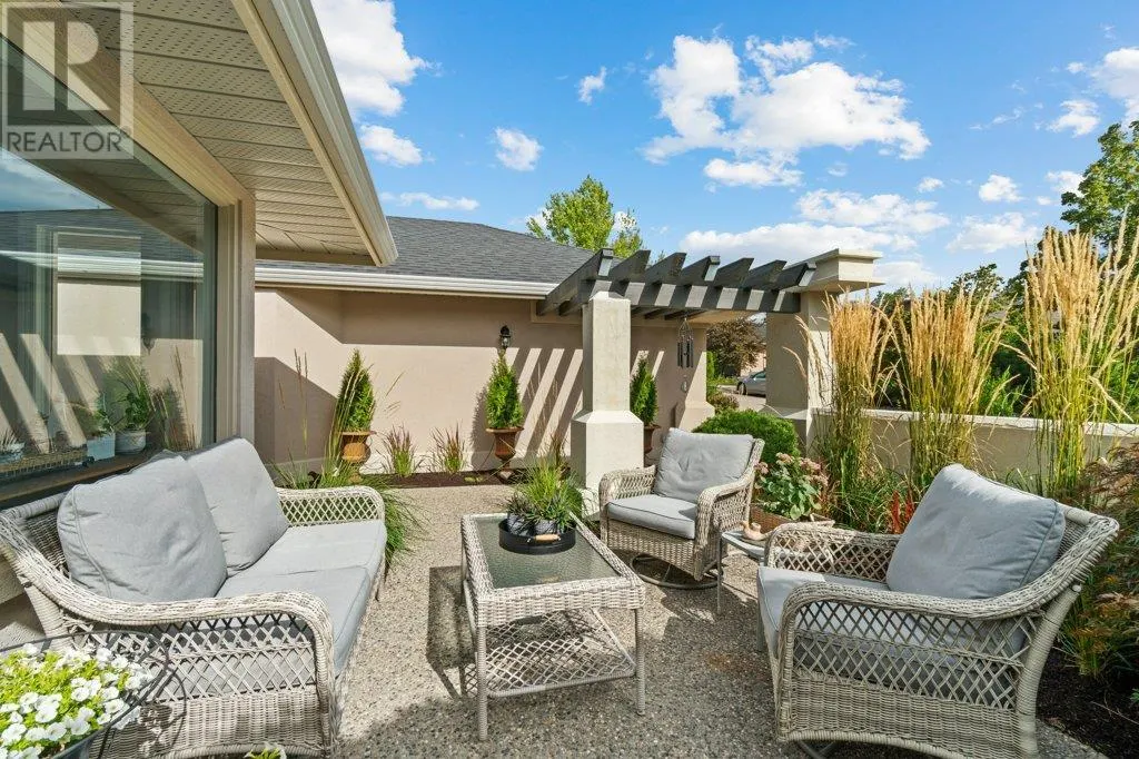 4222 Gallaghers Crescent