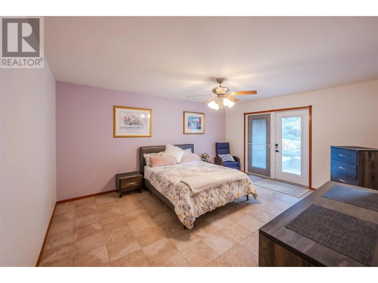981 Peachcliff Drive