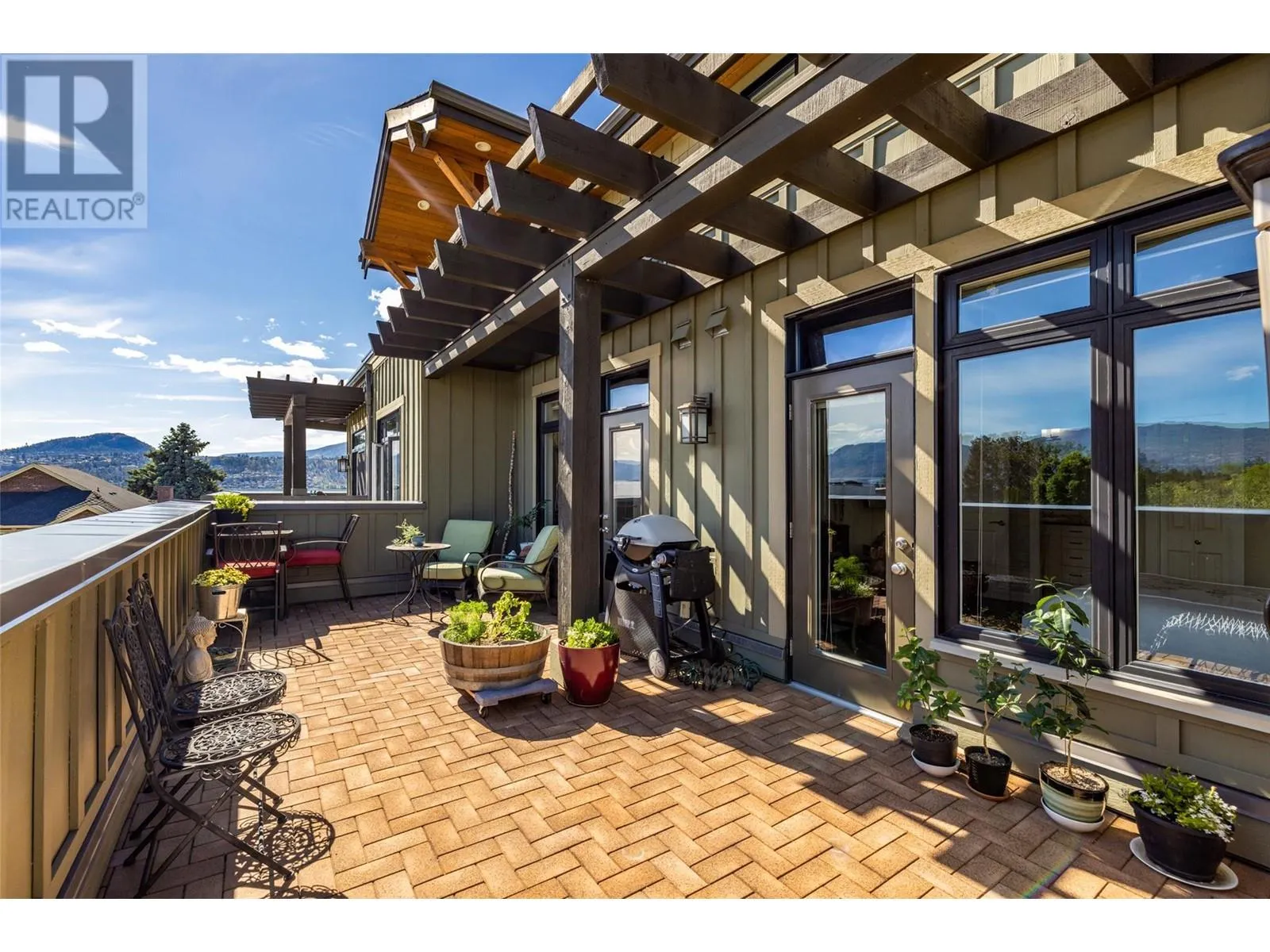 2901 Abbott Street Unit# 305