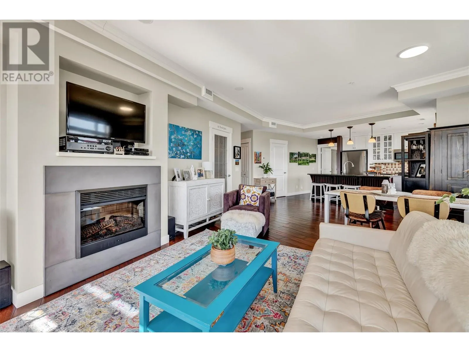 2901 Abbott Street Unit# 305
