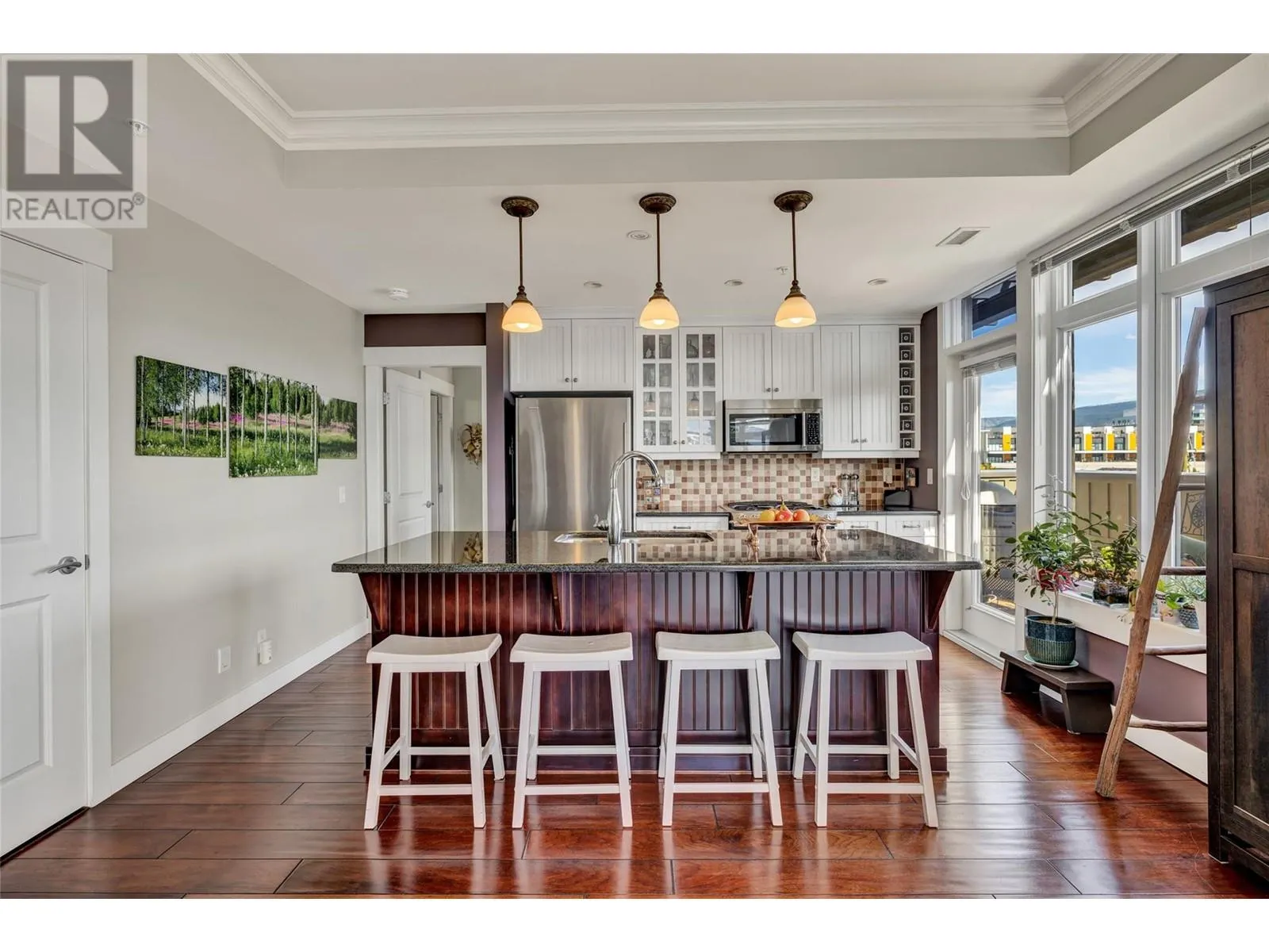 2901 Abbott Street Unit# 305