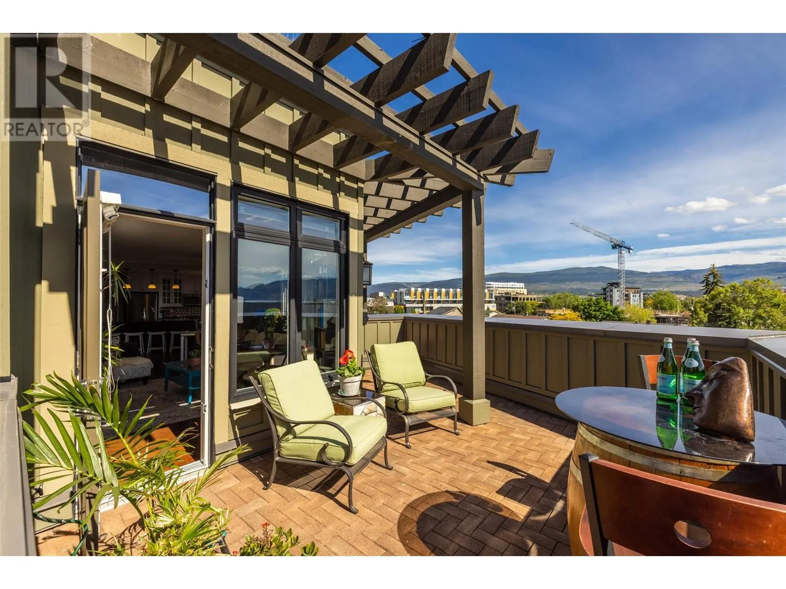 2901 Abbott Street Unit# 305