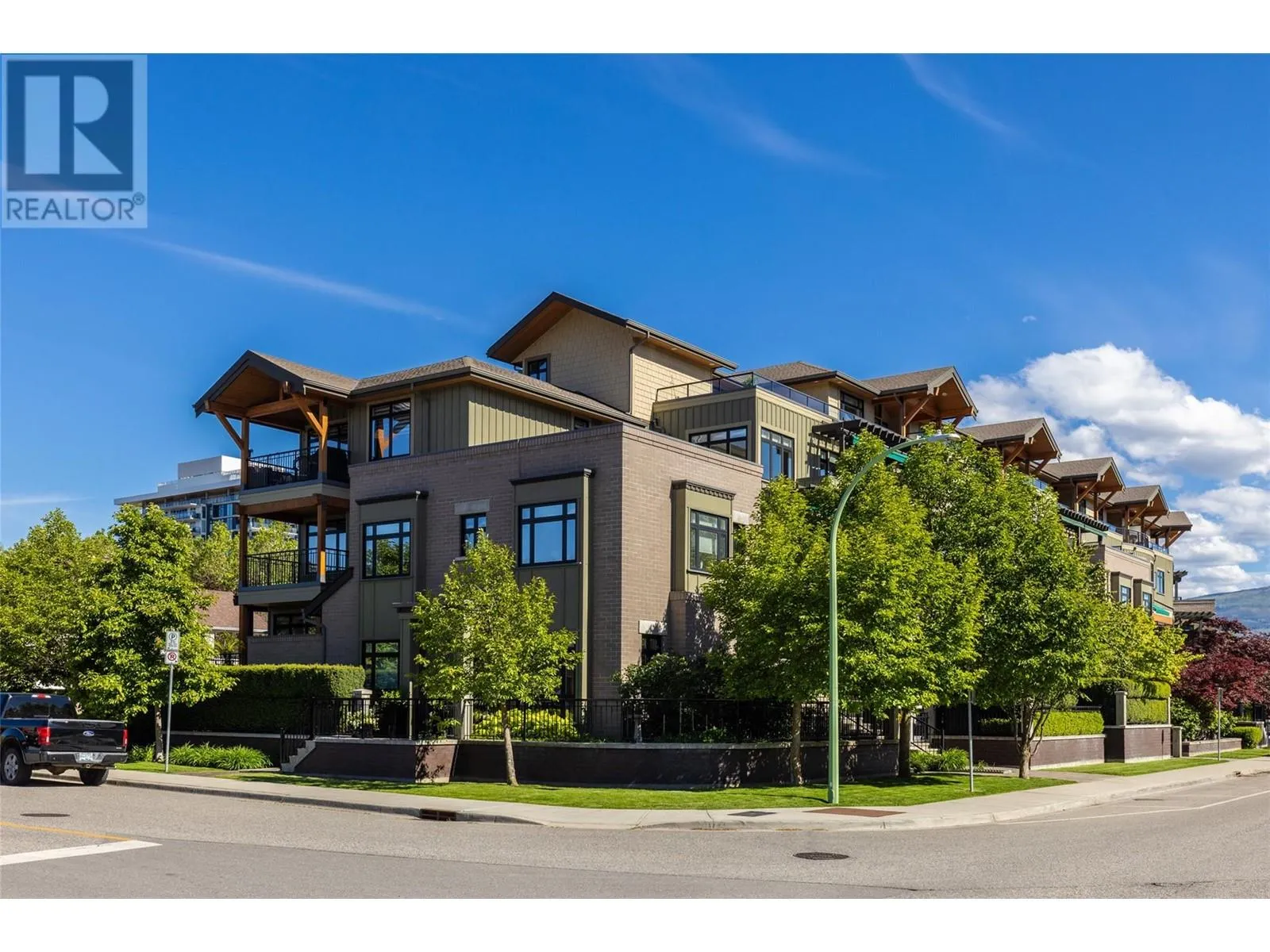2901 Abbott Street Unit# 305