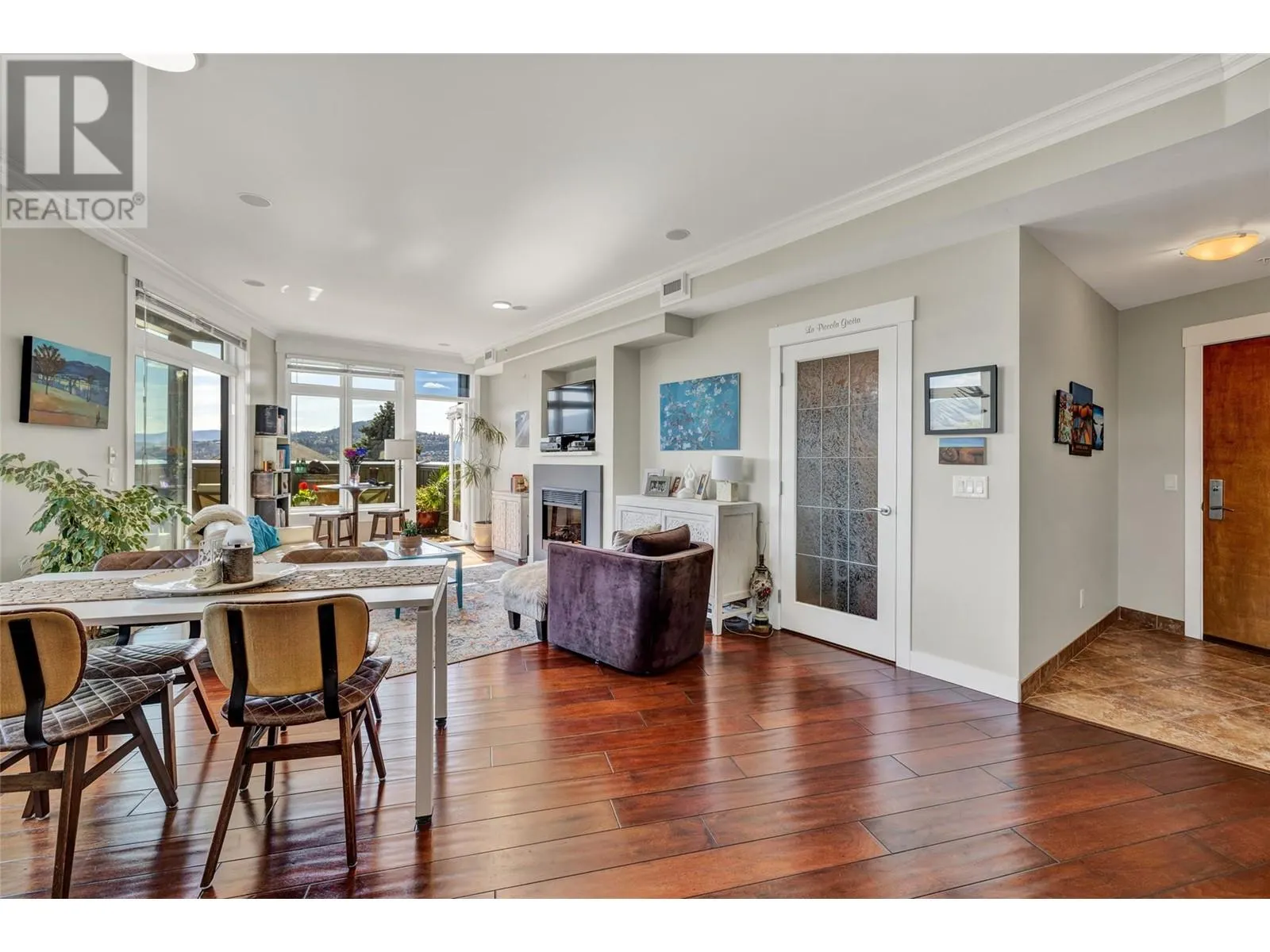 2901 Abbott Street Unit# 305