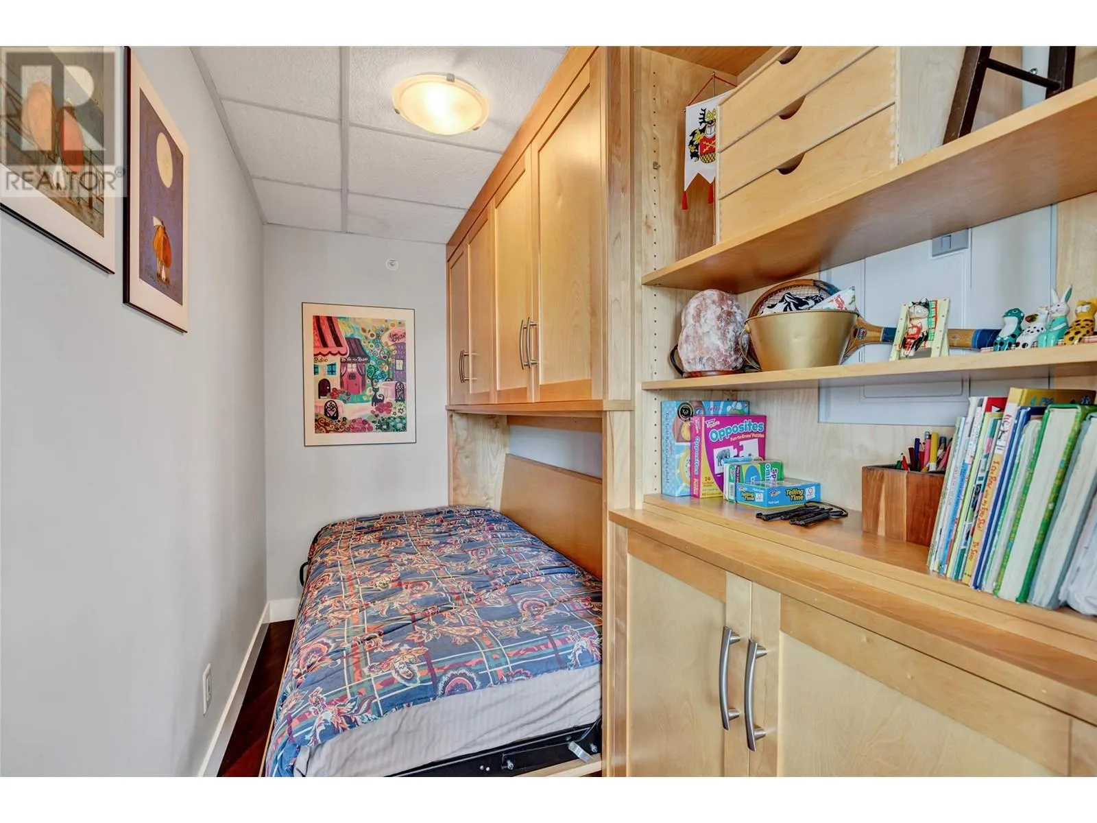 2901 Abbott Street Unit# 305