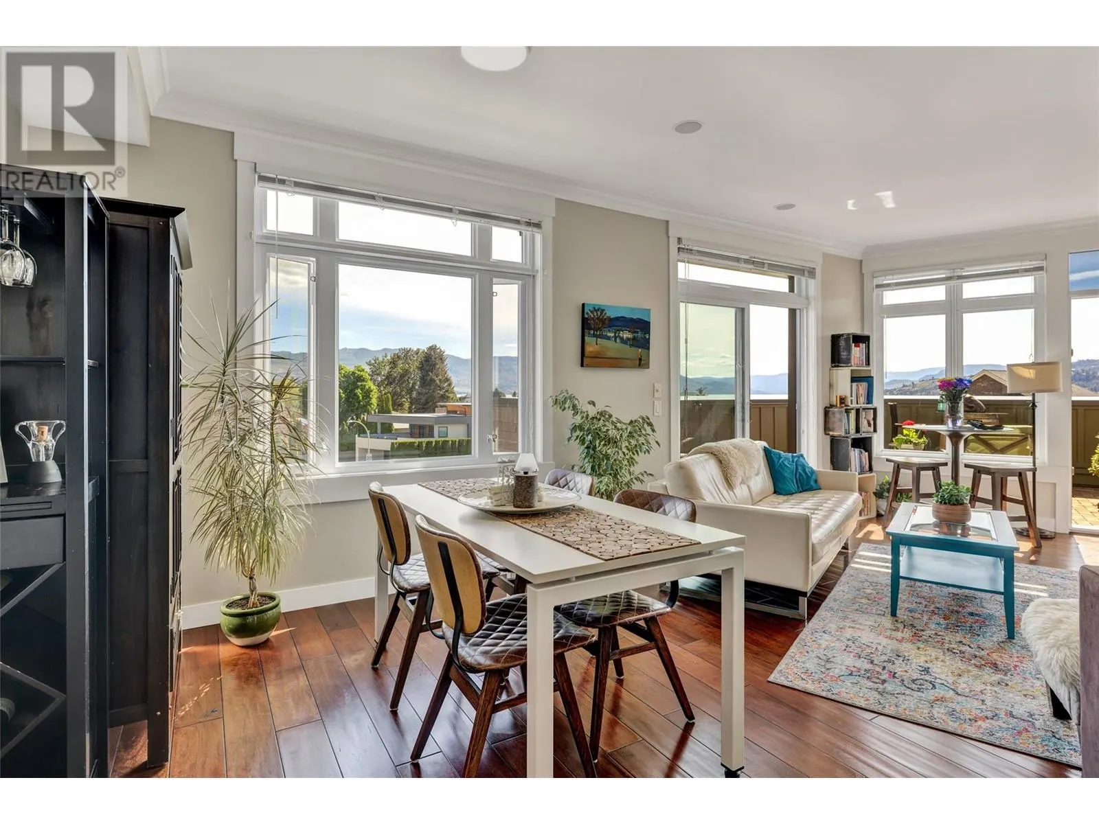 2901 Abbott Street Unit# 305